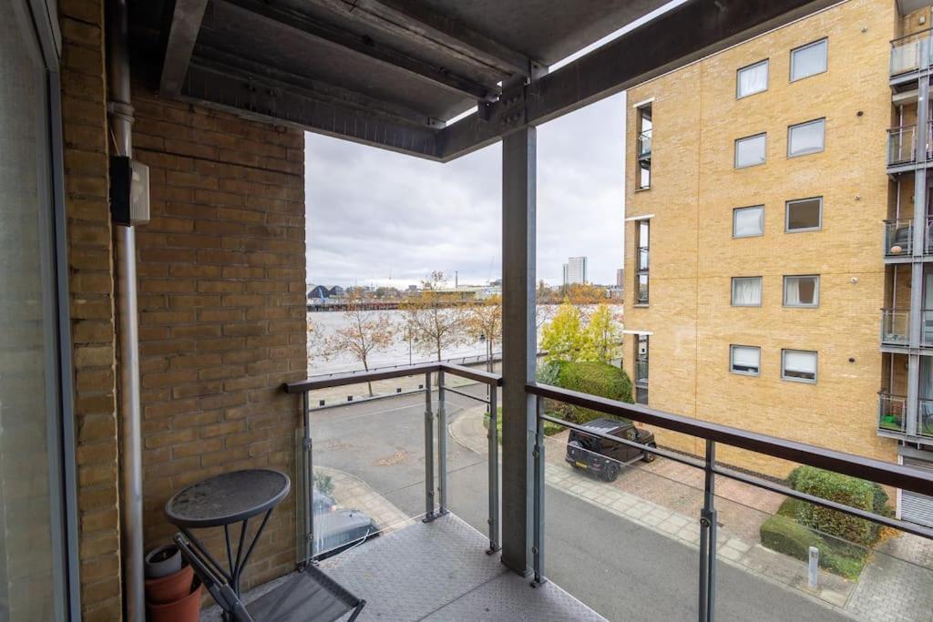 Morden London Apartment, By The Sea With Free Parking Luaran gambar