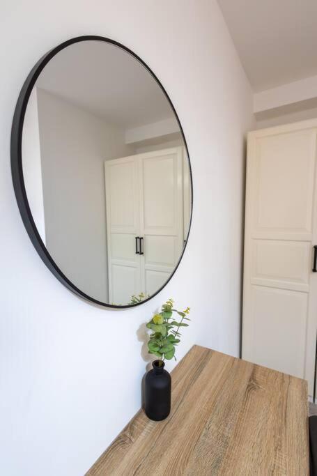 Morden London Apartment, By The Sea With Free Parking Luaran gambar